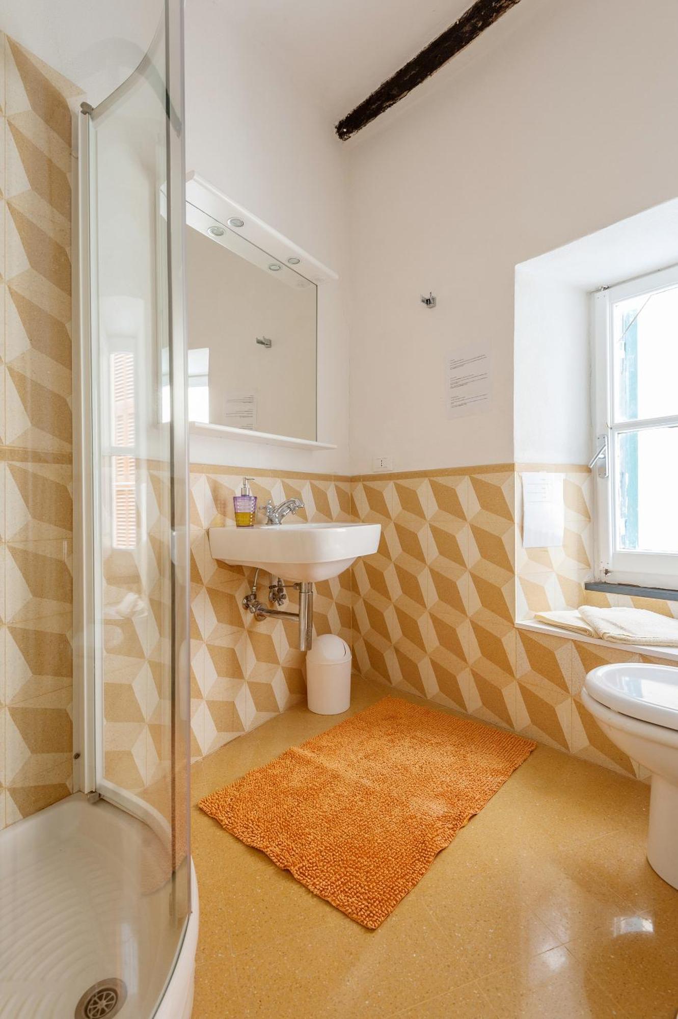 Marina Apartment, Unique, Authentic, Beachfront, 2 Aircondo Bdr , 2Bht, Easy To Train Or From Private Parking Vernazza Extérieur photo