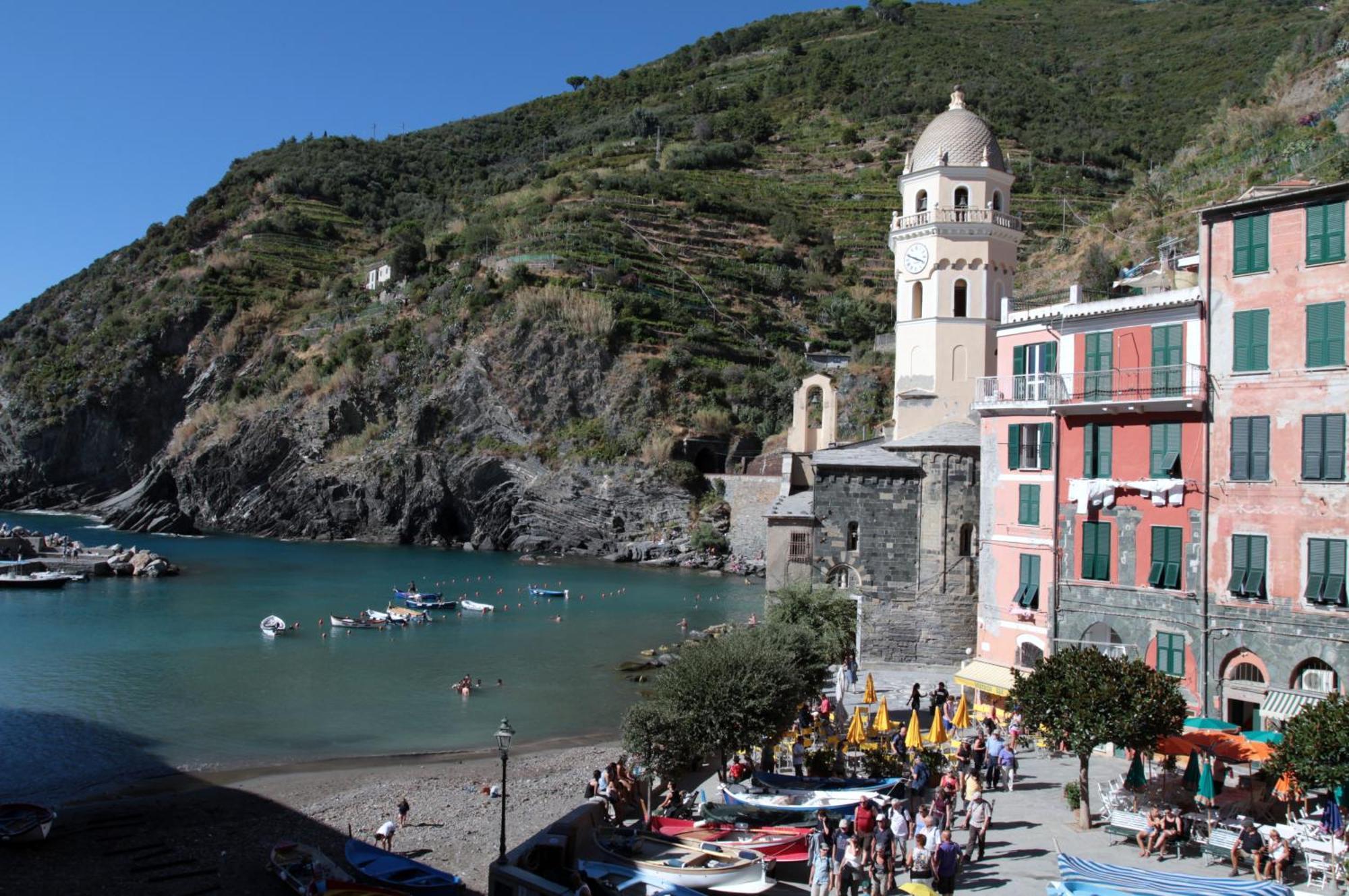 Marina Apartment, Unique, Authentic, Beachfront, 2 Aircondo Bdr , 2Bht, Easy To Train Or From Private Parking Vernazza Extérieur photo